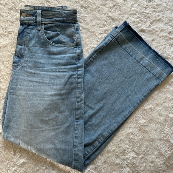 Universal Thread Wide Leg Jeans - Picture 1 of 6